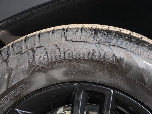 2021110 P400 SE ݆̥Ʒ