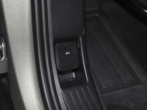 2021110 P400 ؄e п؅^