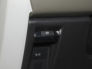 2021110 P400 ؄e v܇Ƅ