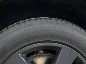 2021110 P400 X-DYNAMIC HSE ݆̥ߴ