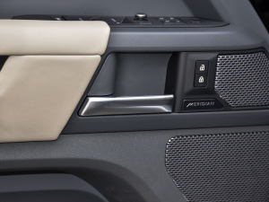 2021110 P400 X-DYNAMIC HSE g