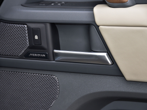 2021110 P400 X-DYNAMIC HSE g