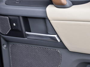 2021110 P400 X-DYNAMIC HSE g