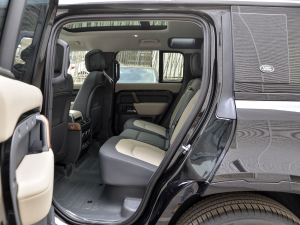 2021110 P400 X-DYNAMIC HSE ſg