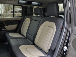 2021110 P400 X-DYNAMIC HSE 