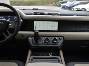 2021110 P400 X-DYNAMIC HSE п_