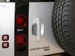 202190 P400 X-DYNAMIC S ^