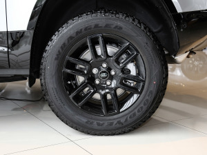 202190 P400 X-DYNAMIC S ݆Ȧ