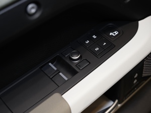 202190 P400 Ϳ̰ {܇ƅ^	