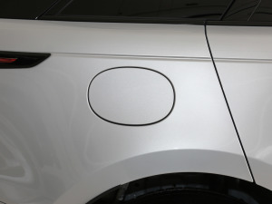 2021340PS R-Dynamic SE ^