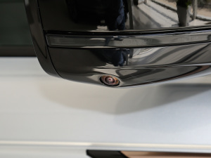 2021340PS R-Dynamic SE ^