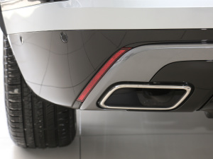 2021340PS R-Dynamic SE ^