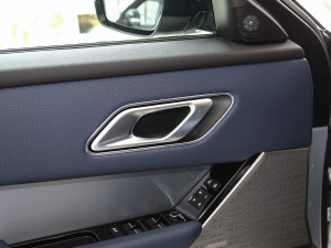 2021340PS R-Dynamic SE g