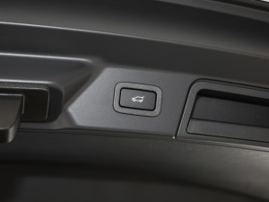 2021340PS R-Dynamic SE g