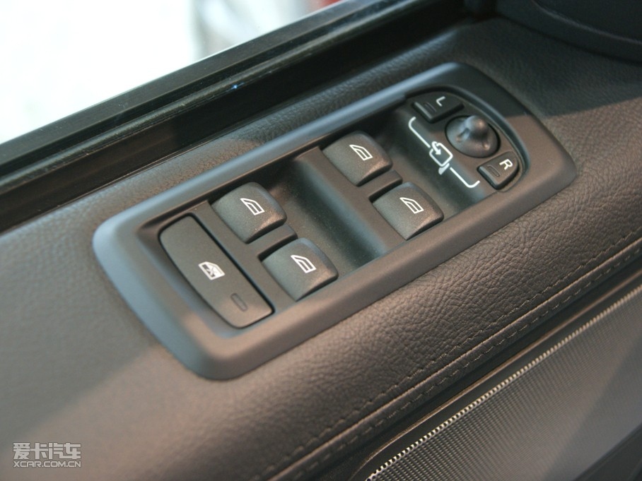 2010\(yn) 5.0L SC HSE