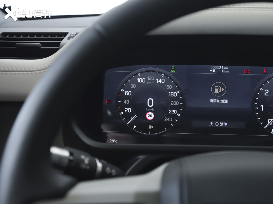 2022lʿ 110 P400 X-DYNAMIC HSE