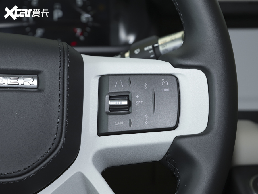 2022lʿ 110 P400 X-DYNAMIC HSE