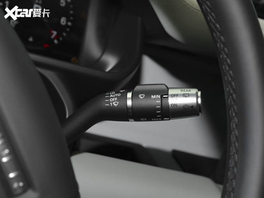 2022lʿ 110 P400 X-DYNAMIC HSE