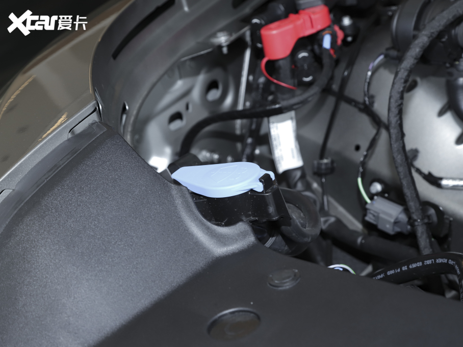 2022lʿ 110 P400 X-DYNAMIC HSE