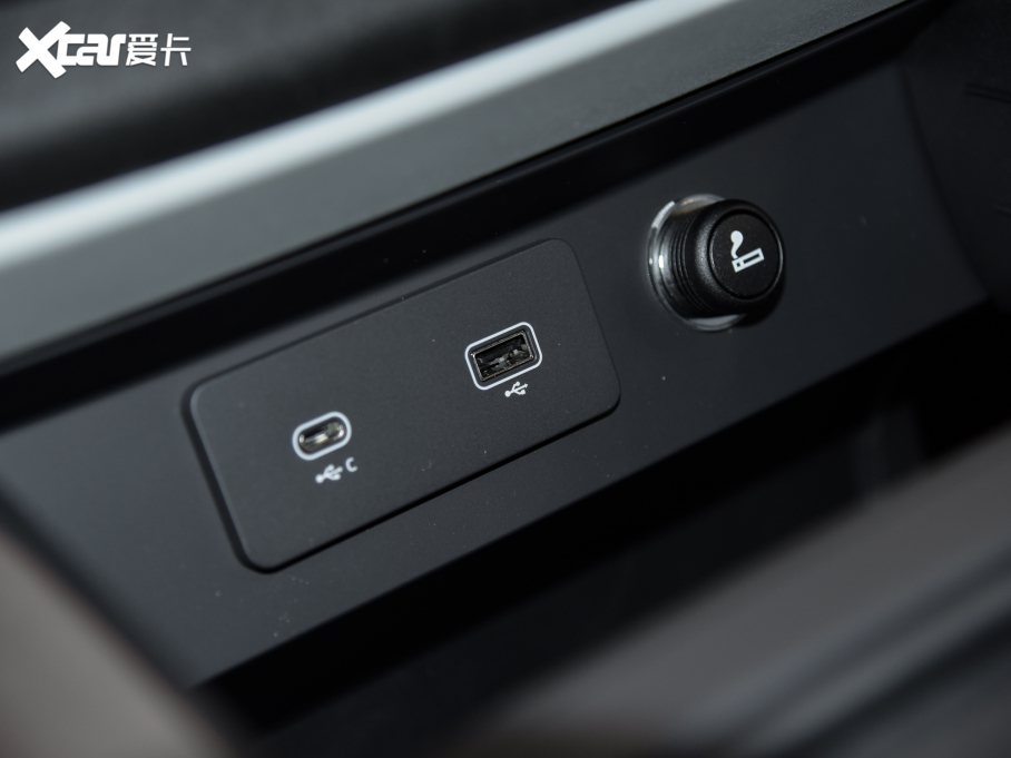 2022lʿ 90 2.0T X-DYNAMIC HSE