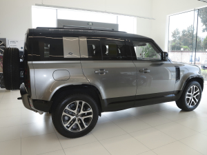 2022110 P400 X-DYNAMIC HSE w^