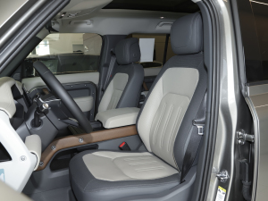 2022110 P400 X-DYNAMIC HSE {