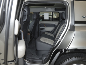 2022110 P400 X-DYNAMIC HSE ſg