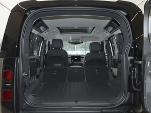 2022110 P400 X-DYNAMIC HSE g