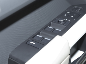 2022110 P400 X-DYNAMIC HSE {܇ƅ^	