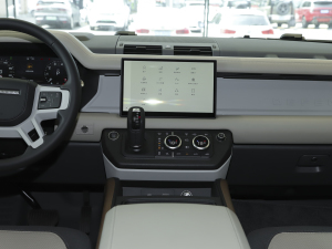 2022110 P400 X-DYNAMIC HSE п_