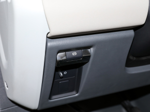 202290 3.0T XS v܇Ƅ