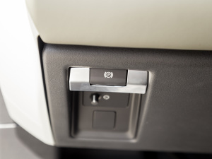 2022110 P400 ؄e v܇Ƅ