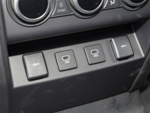 2022110 P400 ؄e п؅^(q)