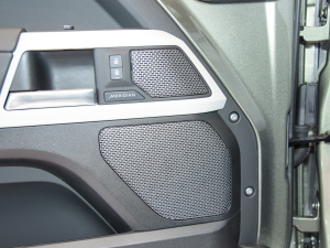 202290 2.0T X-DYNAMIC HSE п؅^