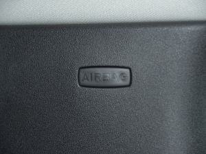 202290 2.0T X-DYNAMIC HSE п؅^