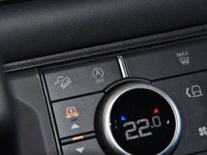 2022110 V8 007ذ п؅^