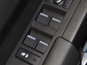 2022110 V8 007ذ п؅^