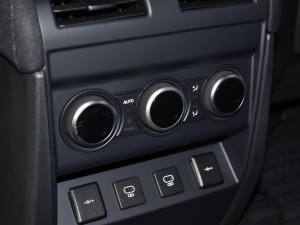 2022110 V8 007ذ п؅^