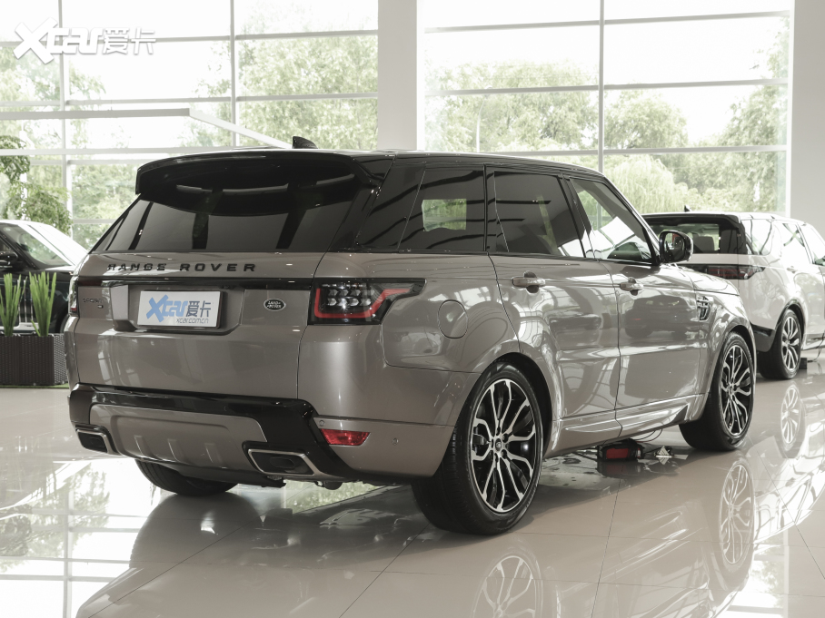 2022\ 3.0 L6 ҫڰ