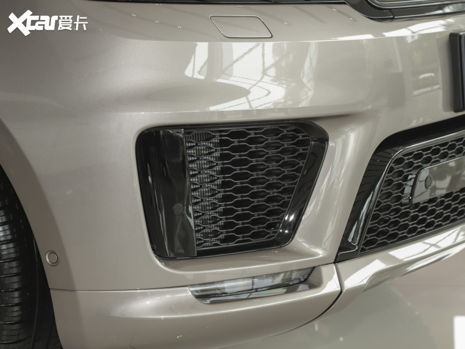 2022\(yn)(dng) 3.0 L6 ҫڰ