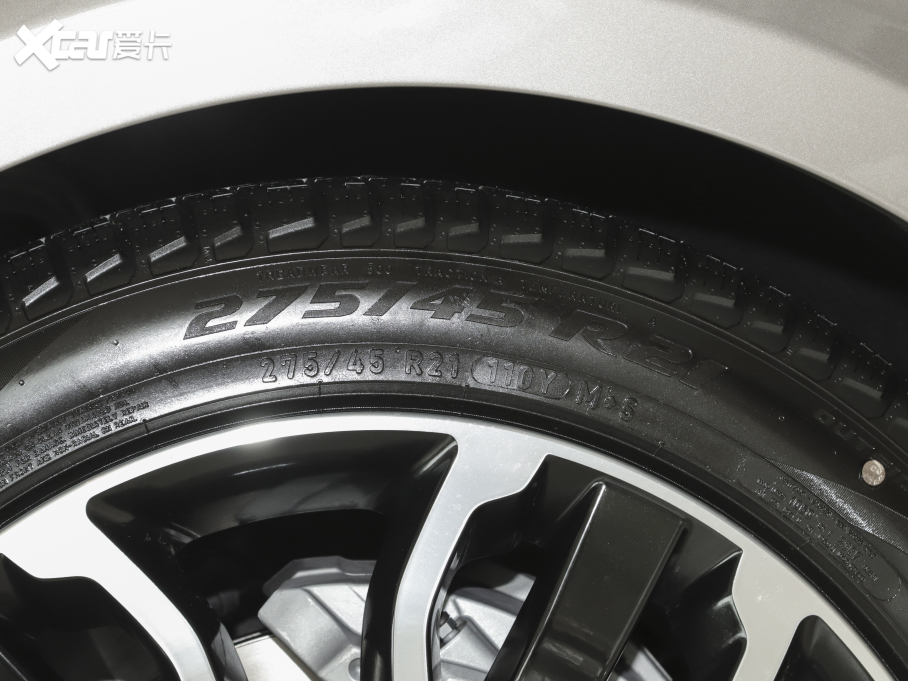 2022\ 3.0 L6 ҫڰ