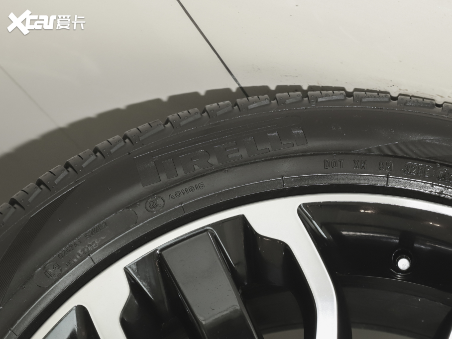 2022\ 3.0 L6 ҫڰ