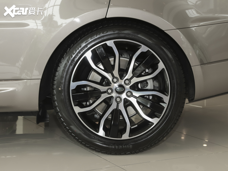 2022\ 3.0 L6 ҫڰ