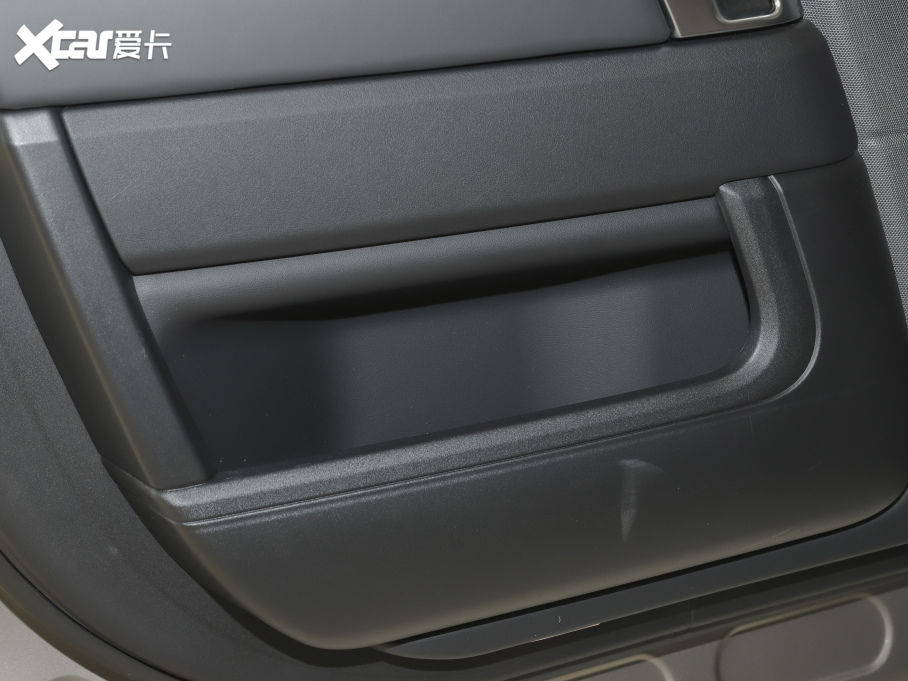 2022����\�� 3.0 L6 ҫ�ڰ�