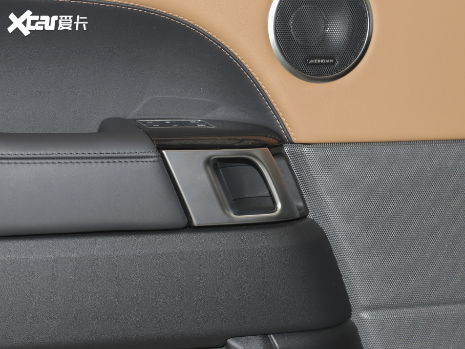 2022����\�� 3.0 L6 ҫ�ڰ�