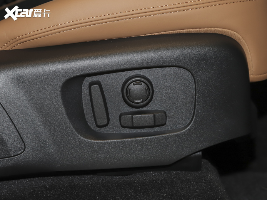 2022\ 3.0 L6 ҫڰ