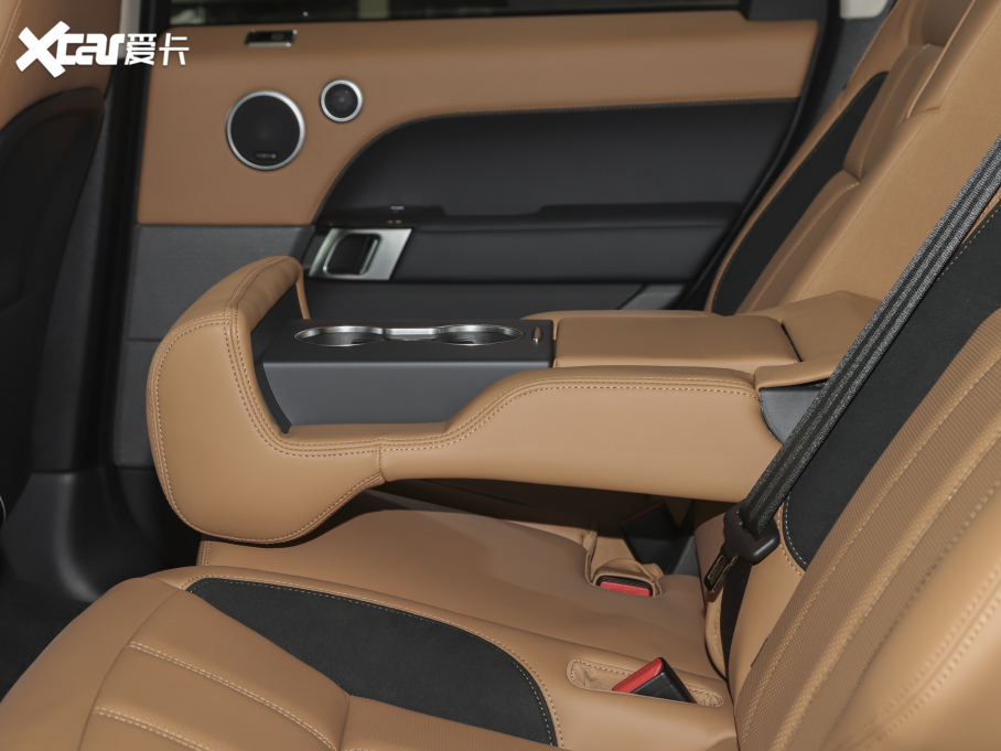 2022\(yn)(dng) 3.0 L6 ҫڰ