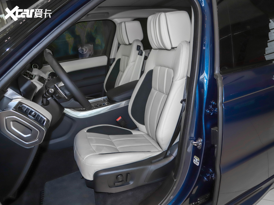 2022\ 3.0 L6 ī{̹