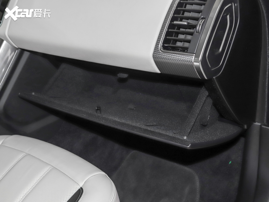 2022\ 3.0 L6 ī{̹