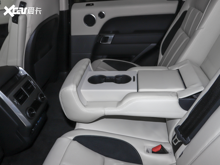 2022\ 3.0 L6 ī{̹